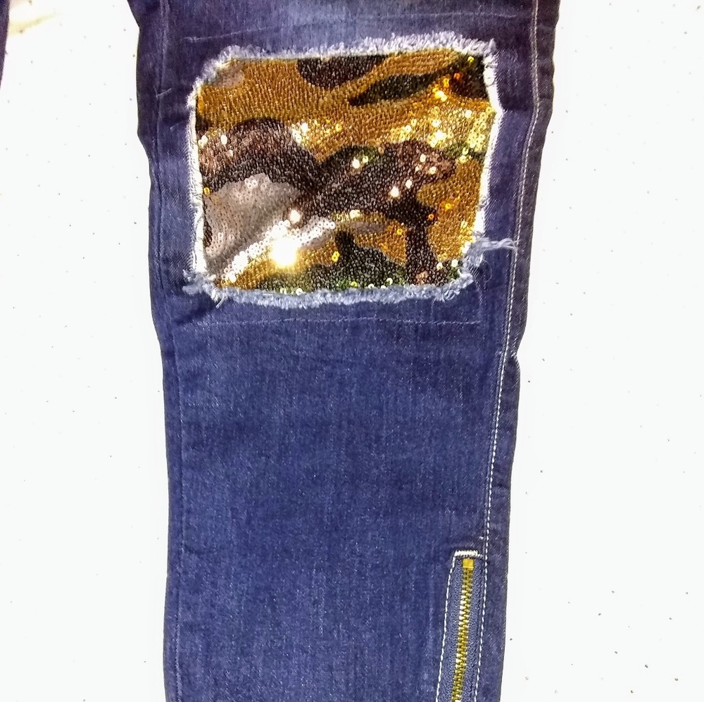 L & B Plus Size Camo Sequin Skinny Jeans Last One! - Picture 3 of 7